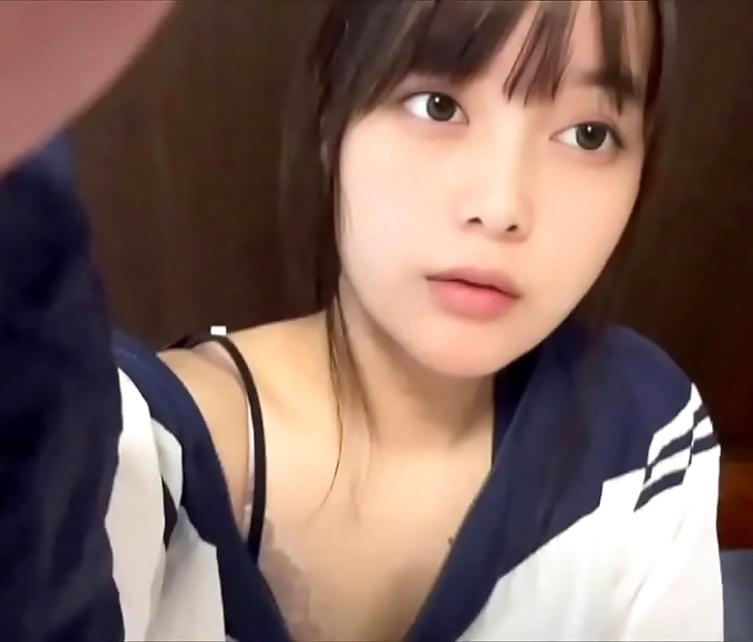 丝袜 Excited Asian Ladies Enjoy Intense Oral Pleasure Sessions