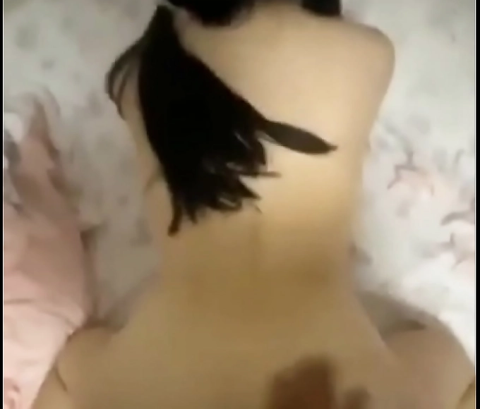 韩国 Sizzling Night with a Curvy Goddess Passionate Moments