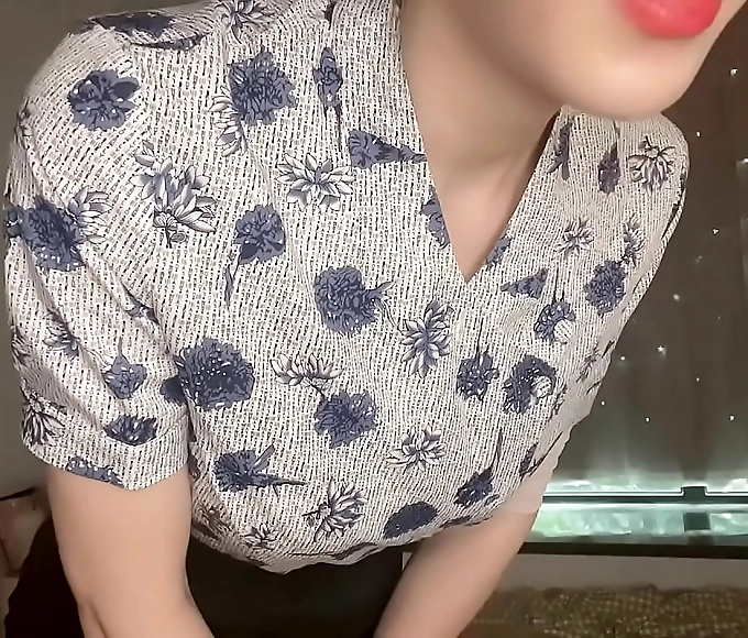 捆绑 Passionate Nights-Japanese Beauties in Sultry Group Adventures