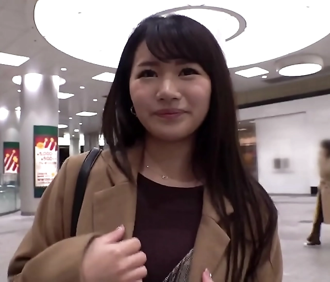 中国 一二三区 Horny Cafeteria Asiat Dolls Bend Backwards for Steamy